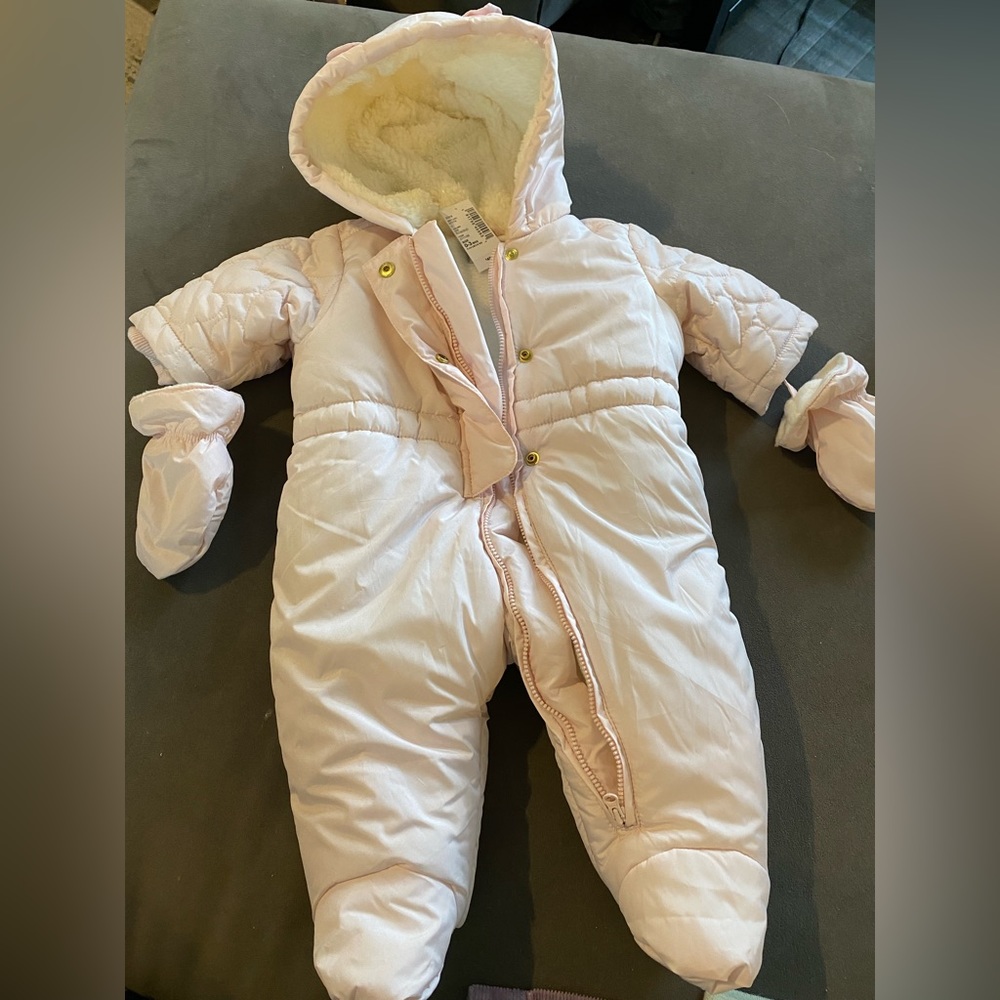 Childrens place snow suit and mittens BNWT